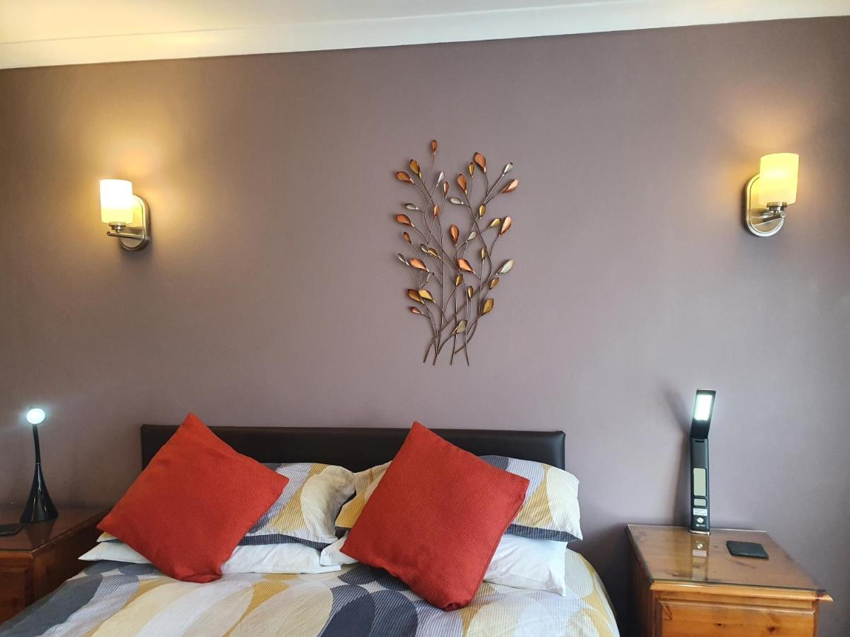 Penryn Guest House, Ensuite Rooms, Free Parking And Free Wifi Stratford-upon-Avon Eksteriør billede