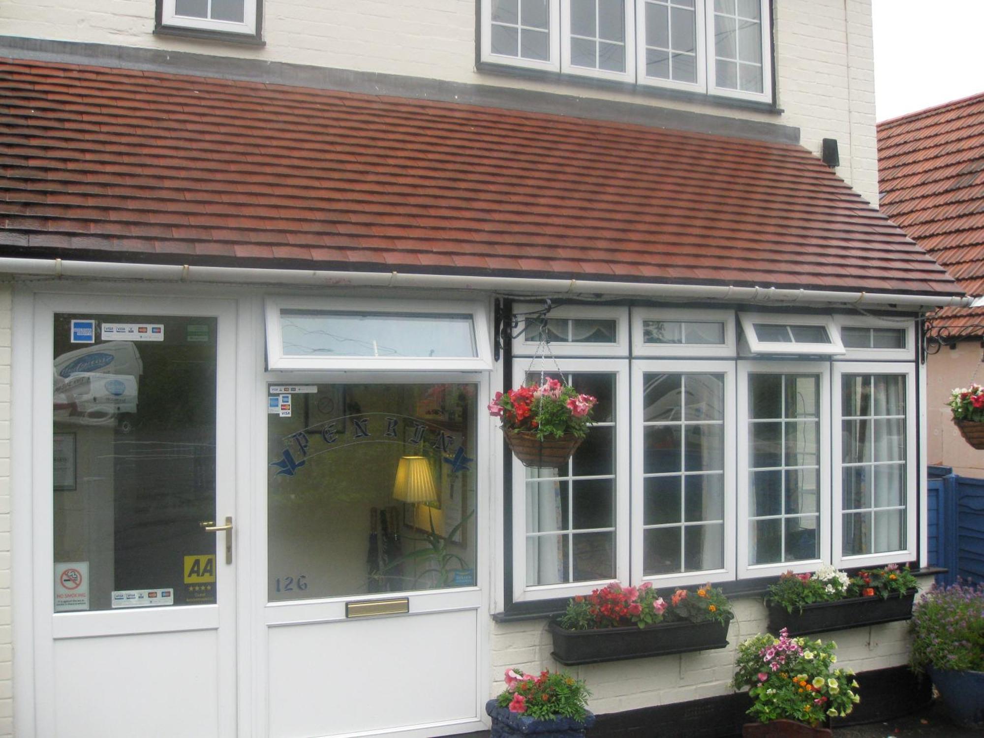 Penryn Guest House, Ensuite Rooms, Free Parking And Free Wifi Stratford-upon-Avon Eksteriør billede