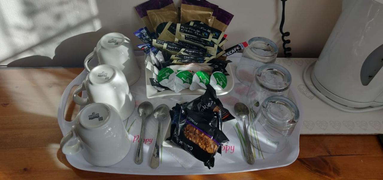 Penryn Guest House, Ensuite Rooms, Free Parking And Free Wifi Stratford-upon-Avon Eksteriør billede
